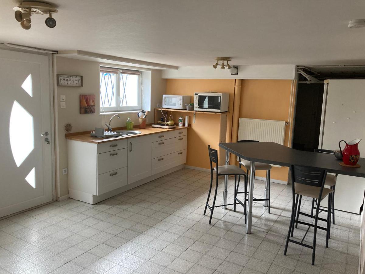 En Rez-de-chaussee De Maison